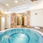 Hotel&spa Pysanka, писанка, 3 сауни та джакузі - індивідуальний відпочинок у Szálloda Lviv