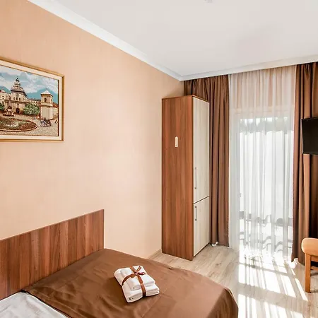 Hotel&spa Pysanka, писанка, 3 сауни та джакузі - індивідуальний відпочинок у Lviv
