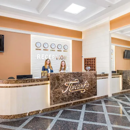 Hotel&spa Pysanka, писанка, 3 сауни та джакузі - індивідуальний відпочинок у Szálloda
