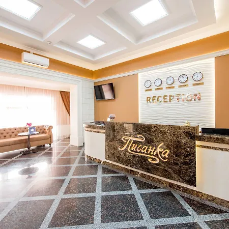 Hotel&spa Pysanka, писанка, 3 сауни та джакузі - індивідуальний відпочинок у Hotell