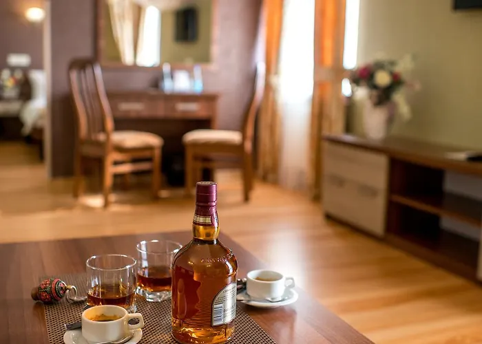 Hotel&spa Pysanka, писанка, 3 сауни та джакузі - індивідуальний відпочинок у 酒店 3*