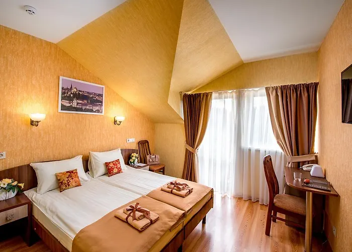 Hotel&spa Pysanka, писанка, 3 сауни та джакузі - індивідуальний відпочинок у 酒店 利沃夫