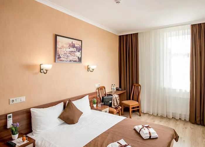 Hotel&spa Pysanka, писанка, 3 сауни та джакузі - індивідуальний відпочинок у Szálloda Lviv