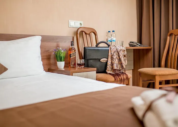 酒店 Hotel&spa Pysanka, писанка, 3 сауни та джакузі - індивідуальний відпочинок у 利沃夫