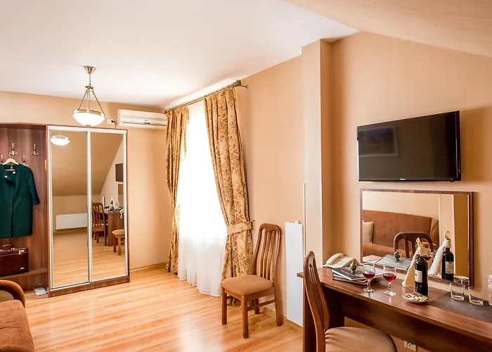 Hotel&spa Pysanka, писанка, 3 сауни та джакузі - індивідуальний відпочинок у 利沃夫