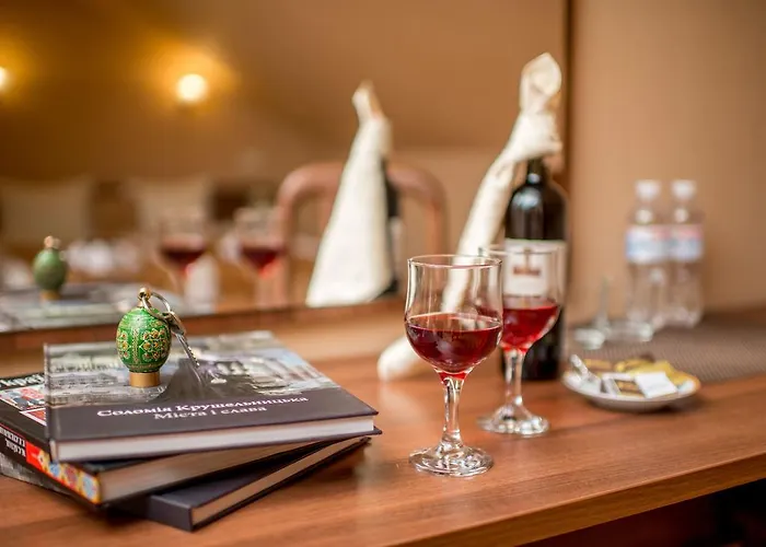 Hotel&spa Pysanka, писанка, 3 сауни та джакузі - індивідуальний відпочинок у 3* Lviv